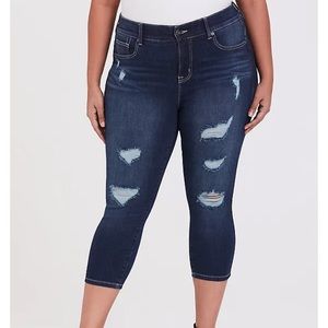 Bombshell Skinny Jean - Capri